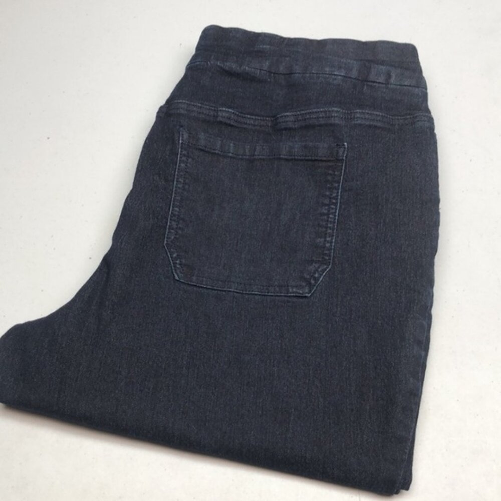 d/C STRETCH DARKWASH SAVVY DENIM CAPRI JEANS 20x18 ⭐️